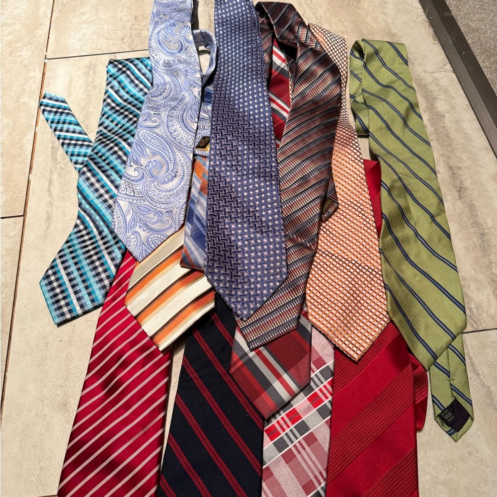 Elegant Blue and Red Ties for Every Occasion